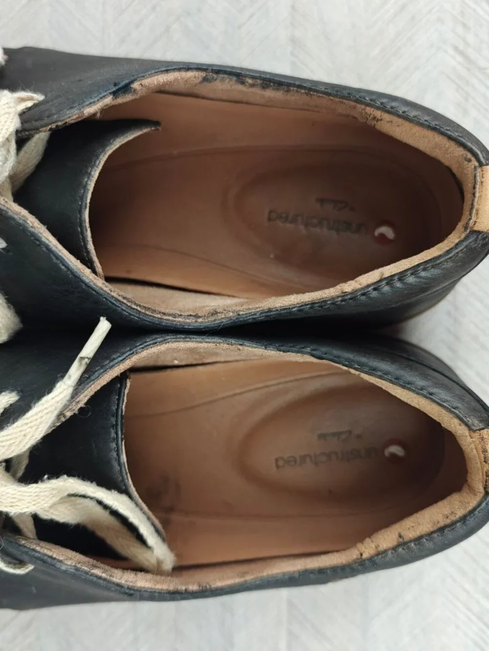 Clarks Size 9 Unstructured Haven Lace Blue Leather Comfort Sneakers Gum Sole